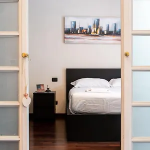 modern-duomo-apartment.italymilanhotels.net/